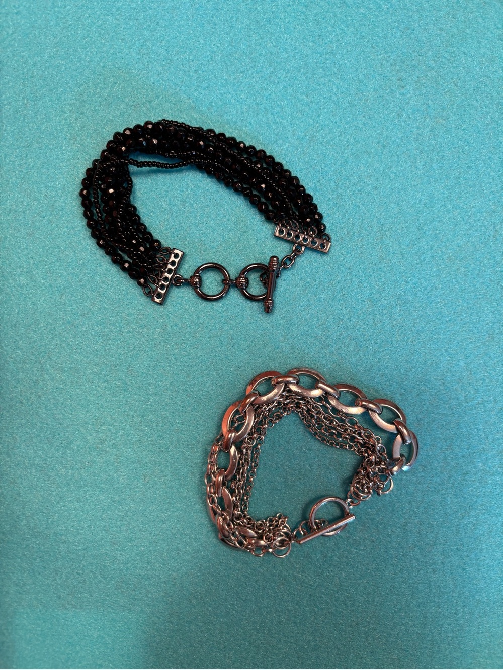 Multi-Chain Women's Bracelet Set - Black & Silver